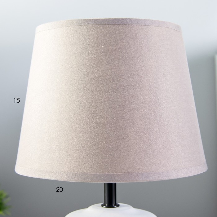 Настольная лампа Настольная лампа "Ория" Е14 40Вт серый 20х20х30см RISALUX