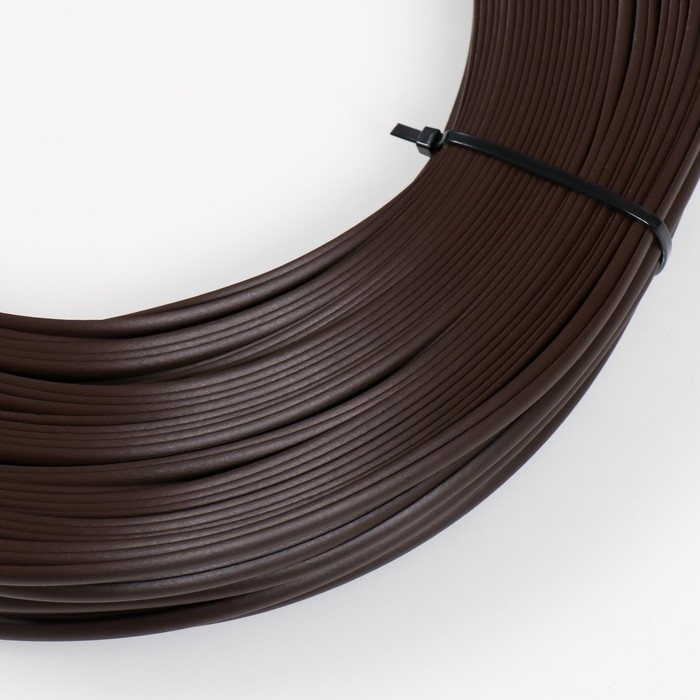Ротанг искусственный гладкий 7 мм 100 м полутрубка (венге) Ротанг искусственный гладкий 7 мм 100 м полутрубка (венге)
