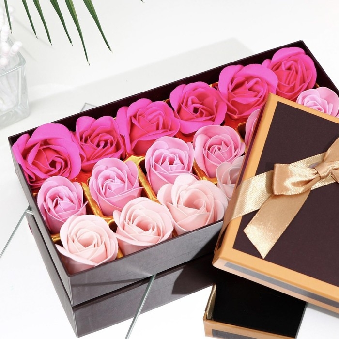 Мыльные розочки, цветные оттенки, набор 18 шт. Мыльные розочки, цветные оттенки, набор 18 шт.