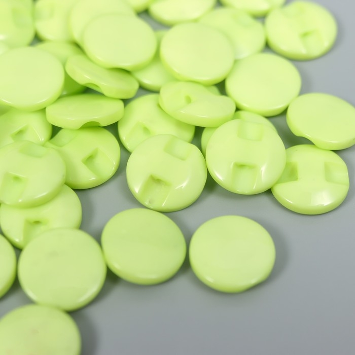 Пуговицы пластик на полуножке Пуговицы пластик на полуножке "Кругляш салат" 1,3х1,3 см набор 50 шт 2х5,5х5,5 см