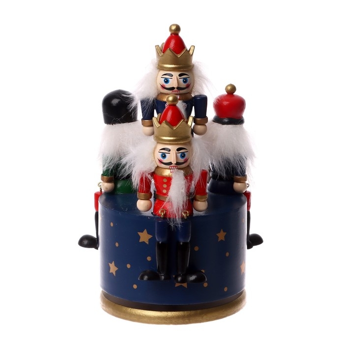 Новогодний сувенир «Карусель щелкунчики» 11 × 11 × 19 см, МИКС Новогодний сувенир «Карусель щелкунчики» 11 × 11 × 19 см, МИКС