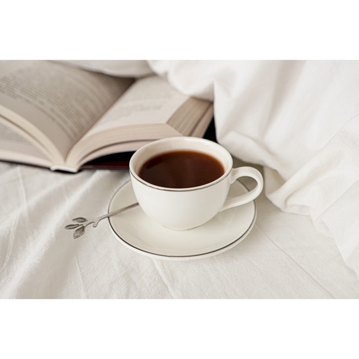 Кофейная пара фарфоровая Magistro La Perle, 2 предмета: чашка 100 мл, блюдце d=11,5 см, цвет белый Кофейная пара фарфоровая Magistro La Perle, 2 предмета: чашка 100 мл, блюдце d=11,5 см, цвет белый