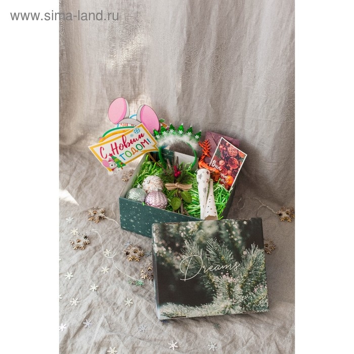 Коробка подарочная новогодняя складная «Dreams», 31,2 х 25,6 х 16,1 см, Новый год Коробка подарочная новогодняя складная «Dreams», 31,2 х 25,6 х 16,1 см, Новый год