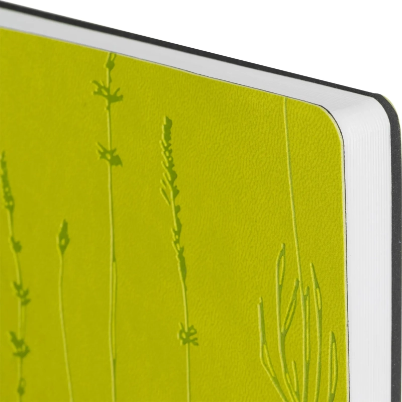 Блокнот А5 128л Attache Дикие травы клетк,мягк.обл,кожзам с блинт.тисн 3149