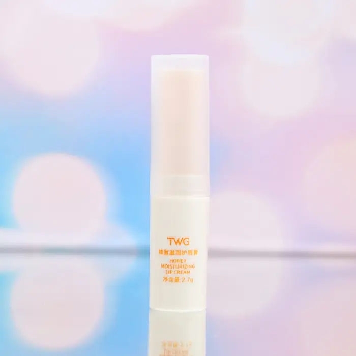 Губная помада гигиеническая, с экстрактом мёда Губная помада гигиеническая, с экстрактом мёда