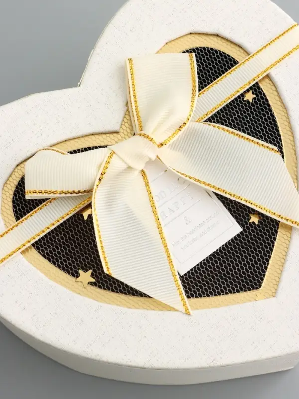 Набор коробок 3 в 1 сердца 22 х 20 х 9;  18.5 х 17 х 7.5; 16 х 14 х 6 см