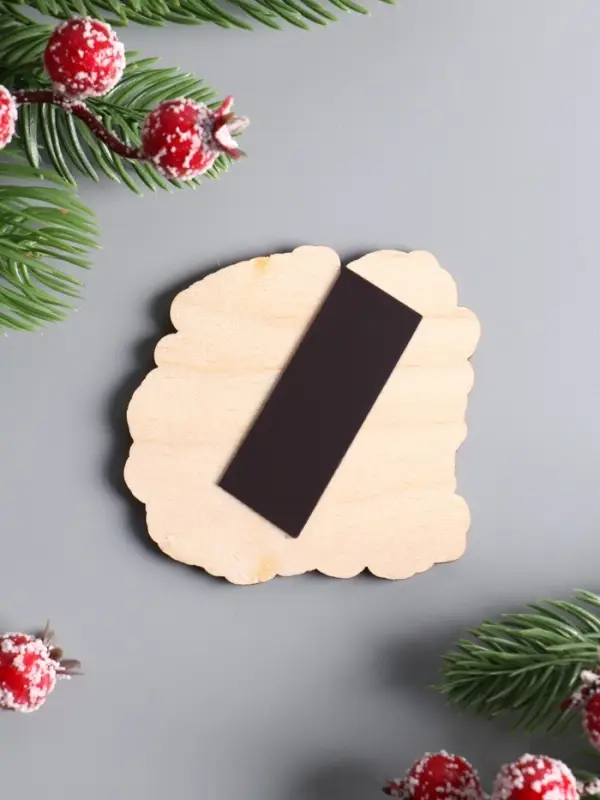 Набор магнитов новогодних «Новый год - 4», 5 шт., размер магнита 7 см