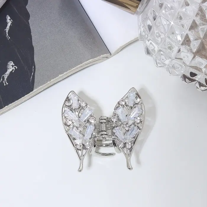 Крабик для волос &laquo;Доротеа&raquo;, лепестки, 3.5 см, серебристый