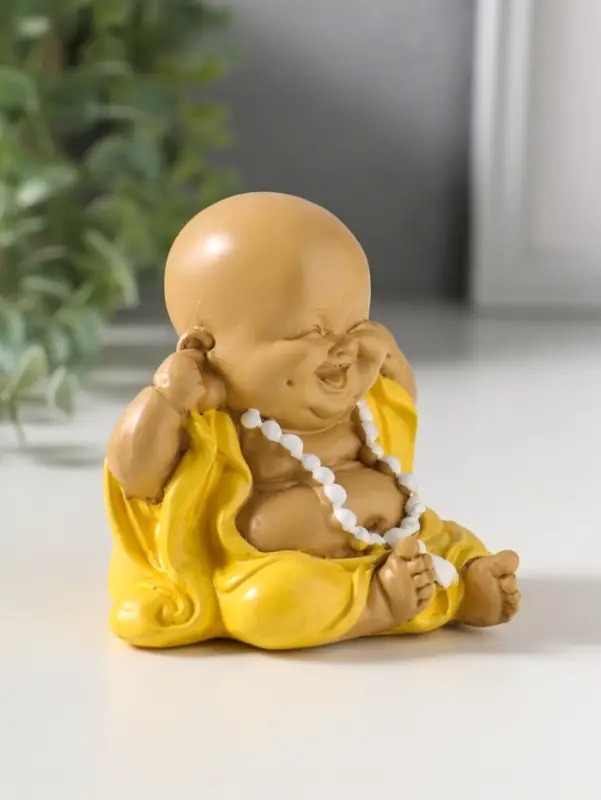 Фигурка полистоун &laquo;Маленький хотей в жёлтом одеянии - не слышу&raquo;, 7.5&times;9.5&times;8.3 см