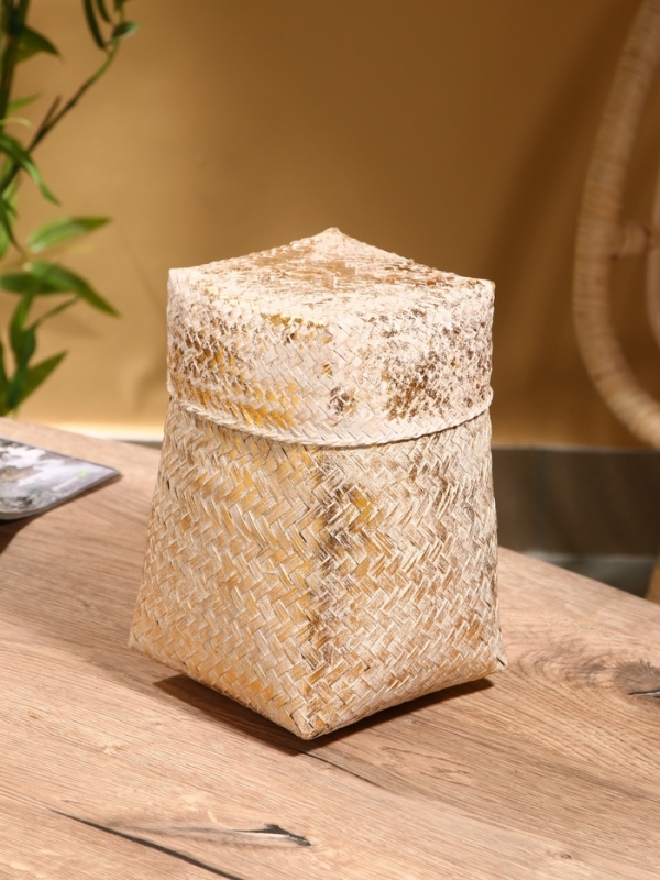 Корзинка плетеная "Аварис" 14х14х23 см