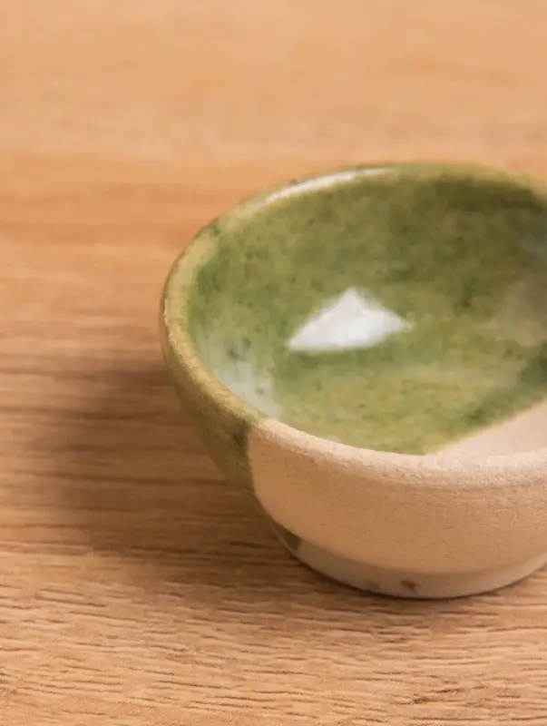 Соусник, 4×4×2 см, керамика, бежево-зелёный Соусник, 4×4×2 см, керамика, бежево-зелёный