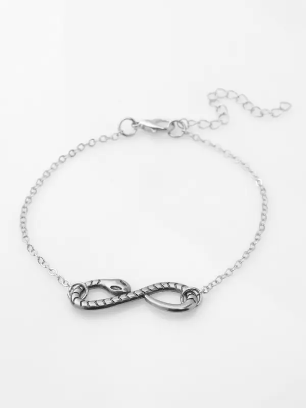 Браслет металл &laquo;Змея. Знак бесконечности&raquo;, L=18 см, цвет серебро