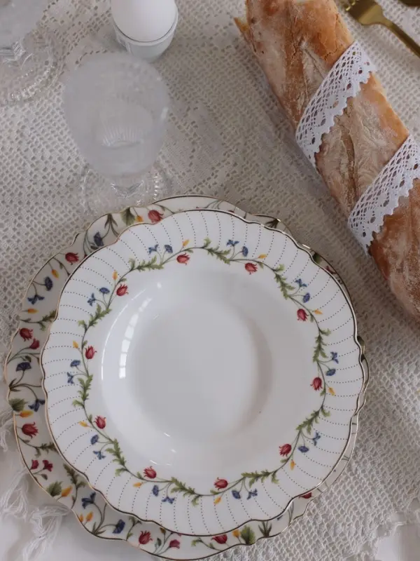 Тарелка WY Flowers song, d=26.5 см, фарфор, белая