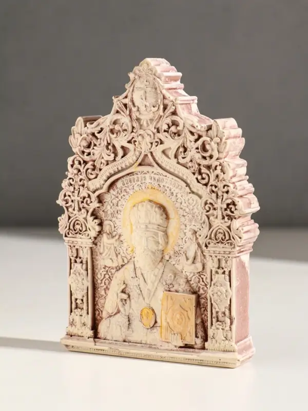 Икона с подвесом Икона с подвесом "Николай Чудотворец", размер 12х8х2 см,гипс, роспись