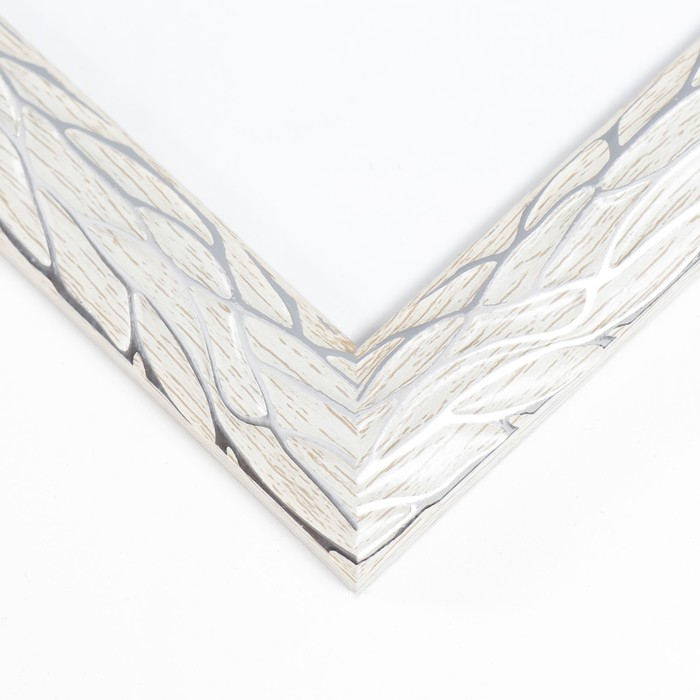 Фоторамка пластик 30х40 см Фоторамка пластик 30х40 см "Корни" бежевая с серебром 44х34 см