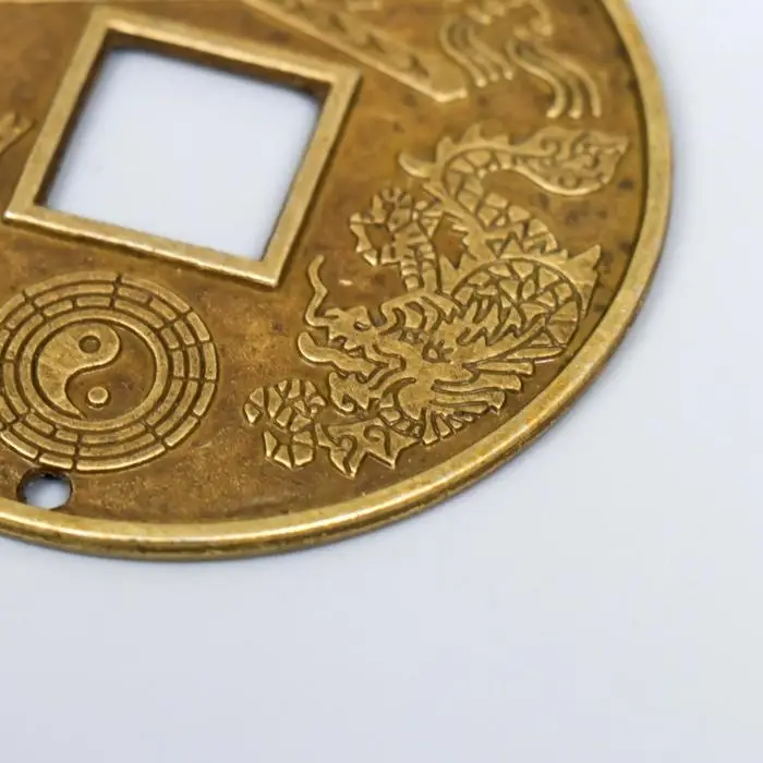 Монета металл Монета металл "Драконы" d=6,3 см