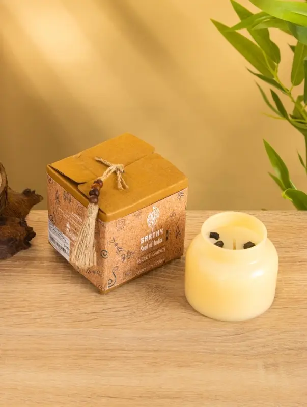 Свеча с травами в банке Earthy collection Свеча с травами в банке Earthy collection "Sacred Garden" 200 гр, соевый воск