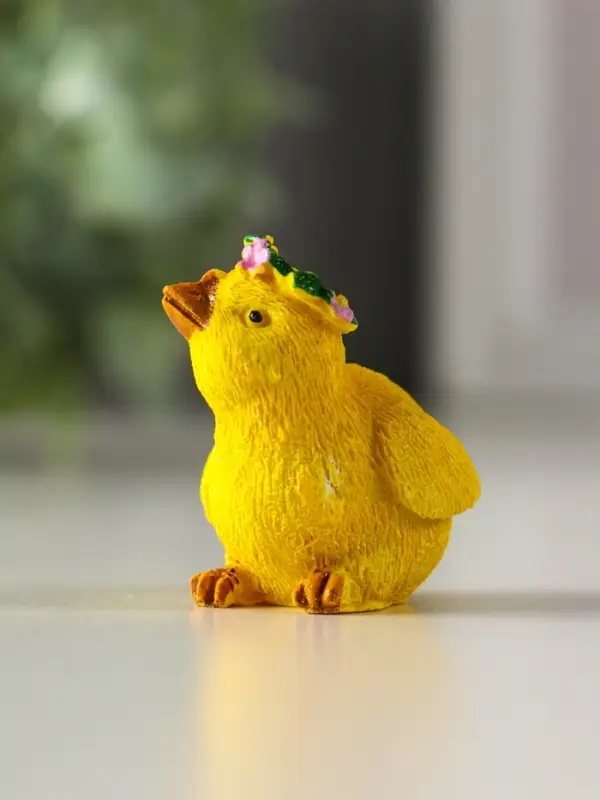 Сувенир полистоун  Сувенир полистоун "Цыплёнок в веночке/с гнездом" МИКС 4х3х4 см