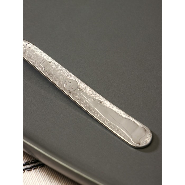 Ложка десертная «Колобок», h=16 см, толщина 1,5 мм, цвет серебряный Ложка десертная «Колобок», h=16 см, толщина 1,5 мм, цвет серебряный