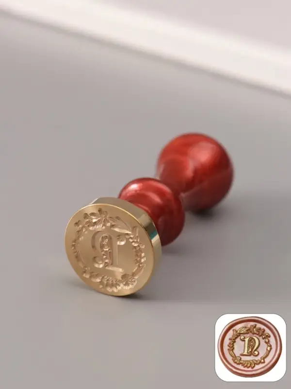 Печать для сургуча с пластиковой ручкой &laquo;Венок с буквой N&raquo;, 2.5&times;2.5&times;6.3 см