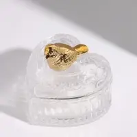 Шкатулка стеклянная &laquo;Золотой воробей на сердце&raquo;, 9.5&times;9&times;9.5 см