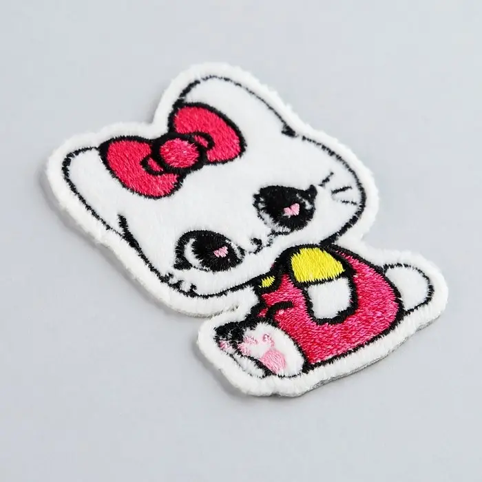 Термонаклейка на одежду «Киса», 7,1 х 5,2 см Термонаклейка на одежду «Киса», 7,1 х 5,2 см