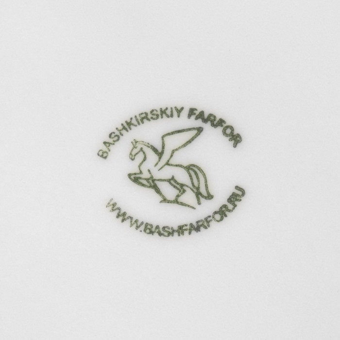 Тарелка квадратная фарфоровая «Бельё», 19×19 см Тарелка квадратная фарфоровая «Бельё», 19×19 см