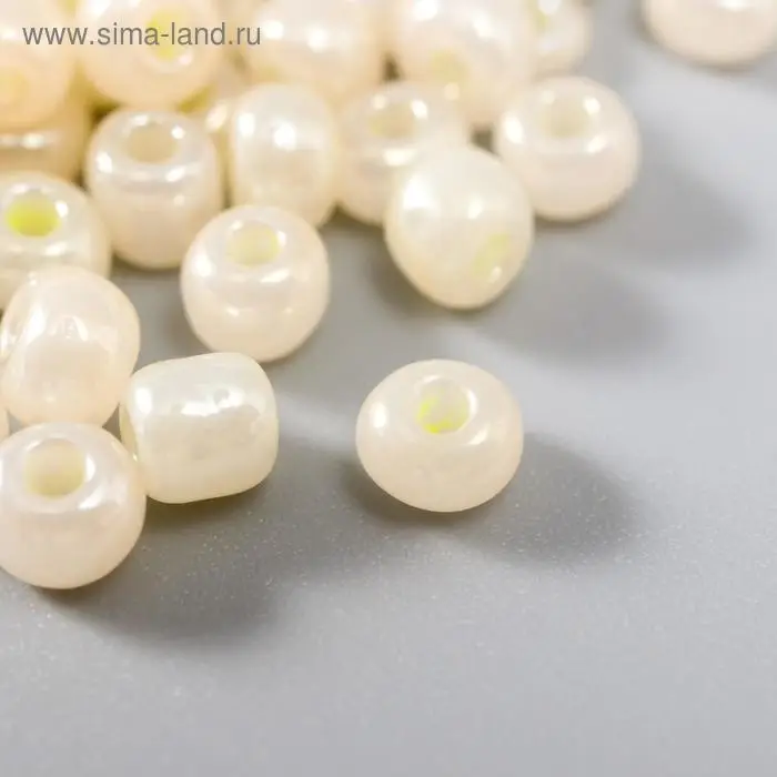 Бисер круглый 6/0  Бисер круглый 6/0 "Жемчужный" 20 гр