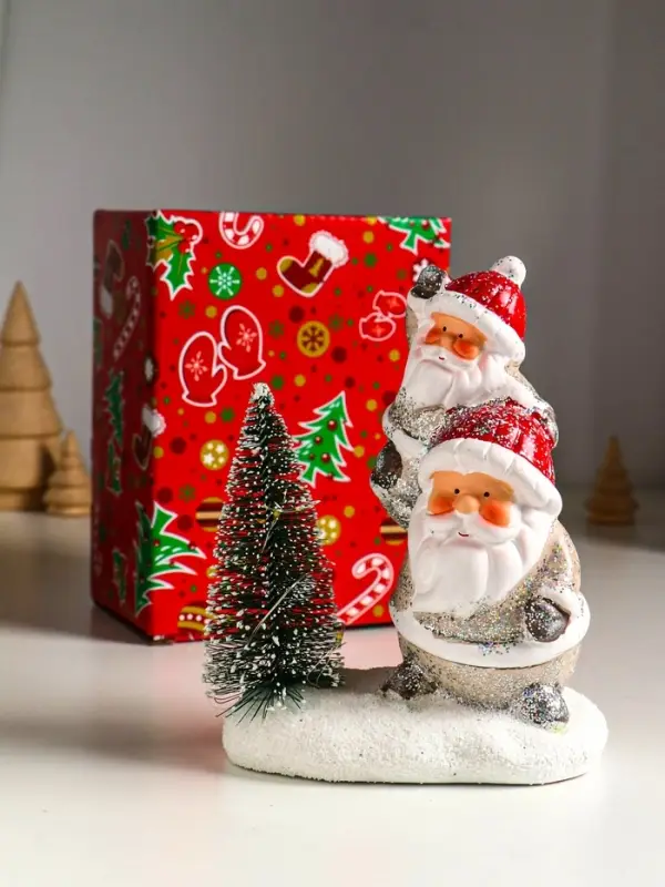 Сувенир керамика свет "Два Деда Мороза у ёлочки" 12х7х16 см