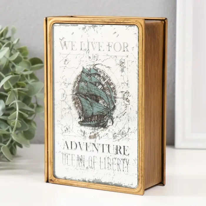 Шкатулка - книга &laquo;Корабль в океане&raquo;, металл, искусственная кожа, с зеркалом, 17&times;12&times;5 см
