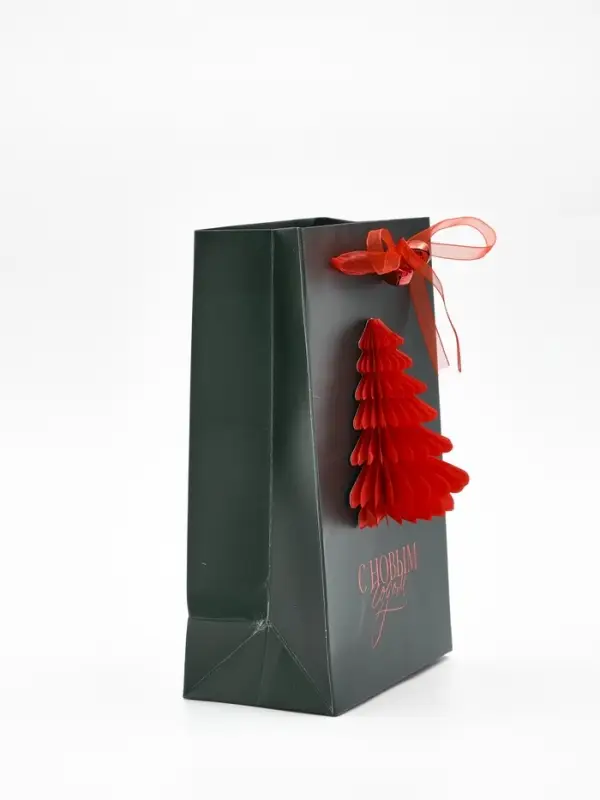 Пакет подарочный «Новый год», с бумажной игрушкой, елка, 18 × 23 × 11 см