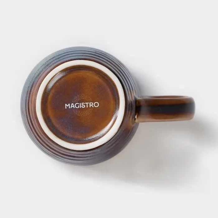 Кружка Magistro Garland, 320 мл, фарфор, синяя, коричневая