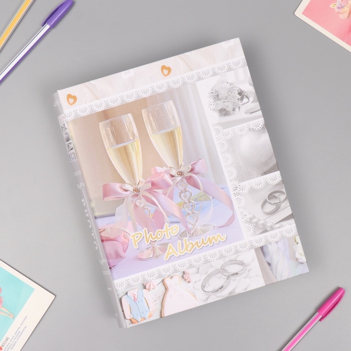 Фотоальбом на 200 фото 10х15 см Фотоальбом на 200 фото 10х15 см "Свадебные бокалы" в коробке серебр обводка 5,5х20,5х26,5 см 10749