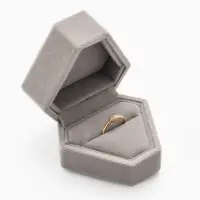 Футляр под серьги, кольцо &laquo;Кристалл&raquo;, бархатный, 6.5&times;6.4 см, серый