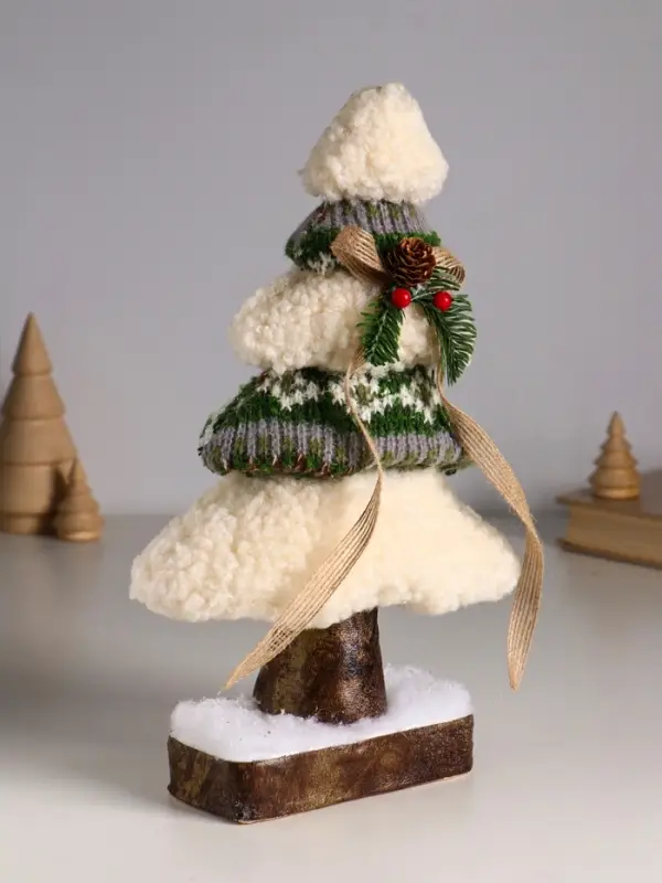 Декор  Декор "Вязаная ёлочка с бантом" 19х8х30 см