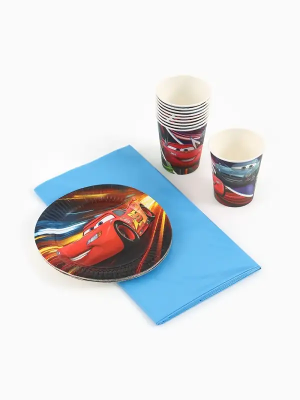 Посуда одноразовая бумажная на 10 персон: стаканы, тарелки, скатерть, Машинки Посуда одноразовая бумажная на 10 персон: стаканы, тарелки, скатерть, Машинки