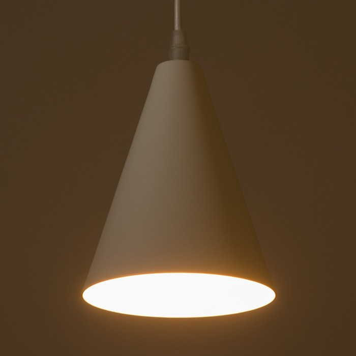 Светильник BayerLux Подвес "Конус" 1x40Вт E27 белый 12х12х16-96 см