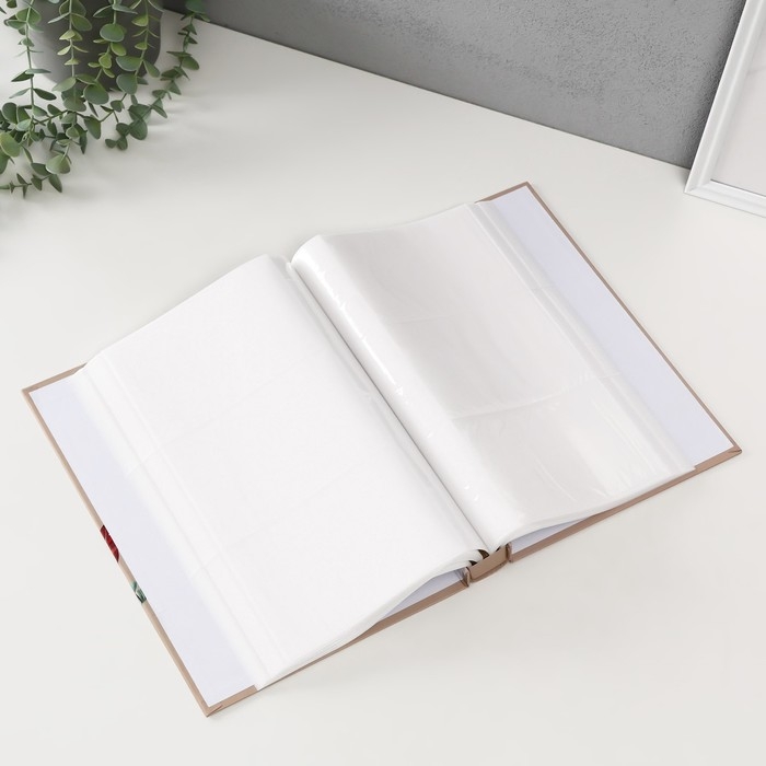 Фотоальбом на 300 фото 10х15 см Фотоальбом на 300 фото 10х15 см "Цветочная рамка" МИКС 23,5х5,5х33,5 см