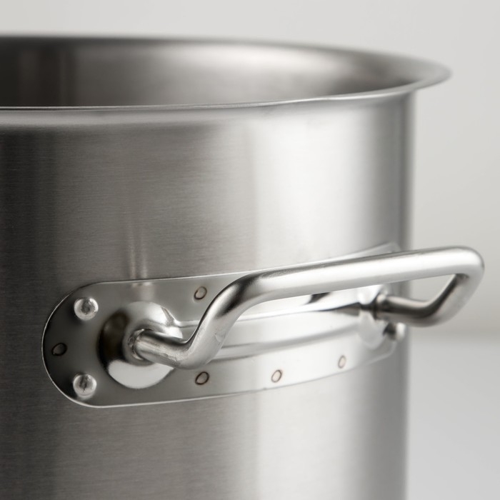 Кастрюля из нержавеющей стали Hanna Knövell HoReCa, 12 л, толщина 0,8 мм, 201 сталь, дно 3 мм, металлическая крышка, с теплораспределительным слоем, индукция Кастрюля из нержавеющей стали Hanna Knövell HoReCa, 12 л, толщина 0,8 мм, 201 сталь, дно 3 мм, металлическая крышка, с теплораспределительным слоем, индукция