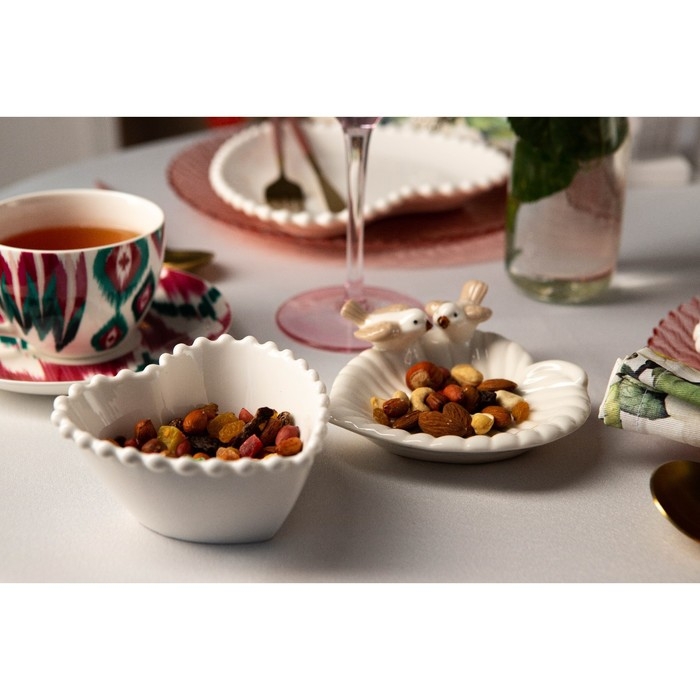 Соусник фарфоровый Magistro «Сердце», 260 мл, d=11,5, цвет белый Соусник фарфоровый Magistro «Сердце», 260 мл, d=11,5, цвет белый