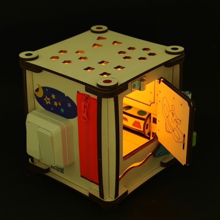 Бизикуб «Мир вокруг» со светом, фанера 3-4 мм Бизикуб «Мир вокруг» со светом, фанера 3-4 мм