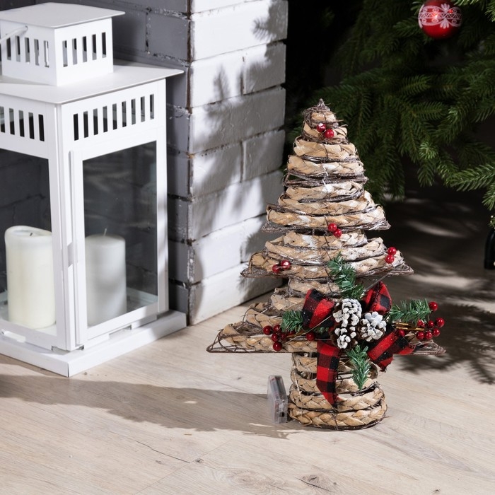 Светодиодная фигура «Ёлка с шишками» 31 × 40 × 9 см, текстиль, металл, батарейки ААх2 (не в комплекте), свечение тёплое белое Светодиодная фигура «Ёлка с шишками» 31 × 40 × 9 см, текстиль, металл, батарейки ААх2 (не в комплекте), свечение тёплое белое