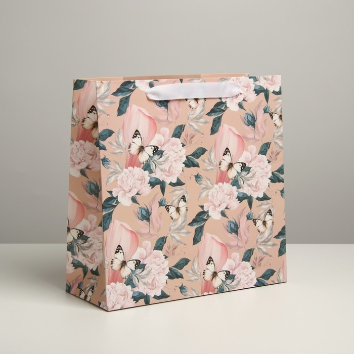 Пакет подарочный ламинированный квадратный, упаковка, «Adore», 30 х 30 х 12 см Пакет подарочный ламинированный квадратный, упаковка, «Adore», 30 х 30 х 12 см