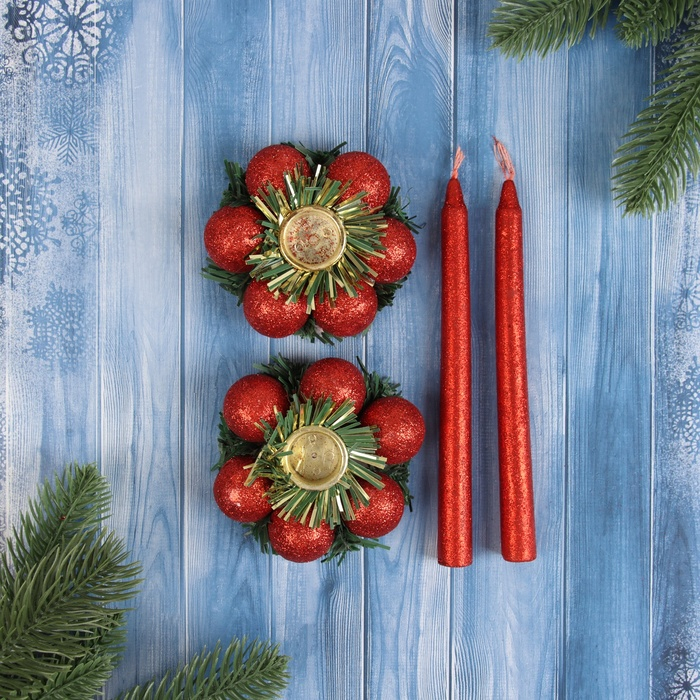 Свеча новогодняя с подсвечником  Свеча новогодняя с подсвечником "Шарики" (набор 2 шт) 15 см