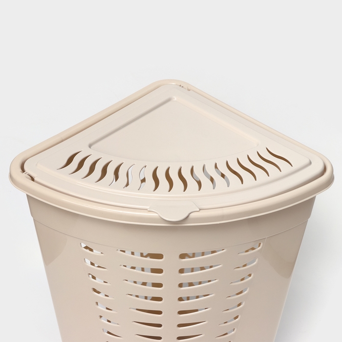 Корзина для белья угловая с крышкой, 45 л, 37×50×56 см, цвет слоновая кость Корзина для белья угловая с крышкой, 45 л, 37×50×56 см, цвет слоновая кость