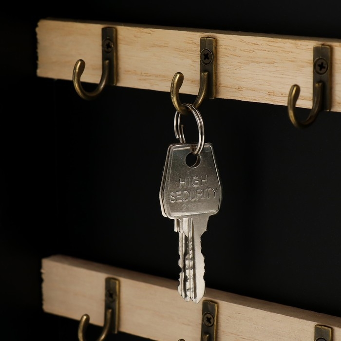 Ключница дерево 6 крючков Ключница дерево 6 крючков "Дом, милый дом" чёрная 20х5,5х26 см