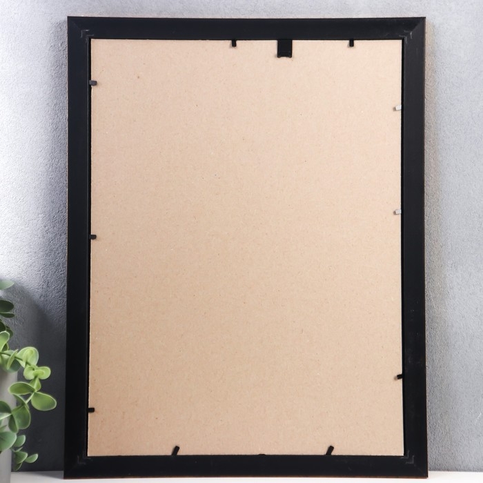 Фоторамка пластик 30х40 см состаренное золото (1066) Фоторамка пластик 30х40 см состаренное золото (1066)