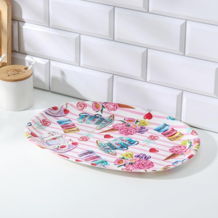 Поднос пластиковый «Сладости», 38×28×2,5 см, цвет МИКС Поднос пластиковый «Сладости», 38×28×2,5 см, цвет МИКС