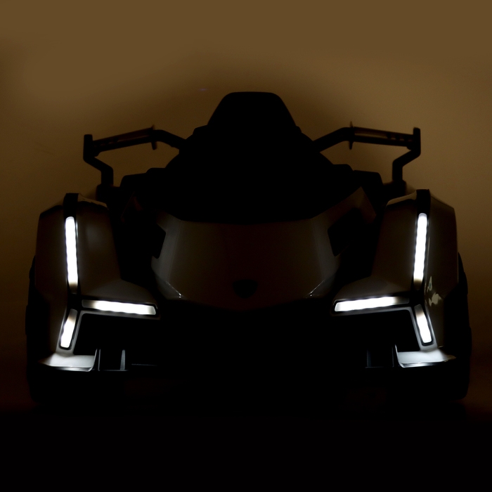 Электромобиль «Купе», 2 мотора, цвет белый Электромобиль «Купе», 2 мотора, цвет белый