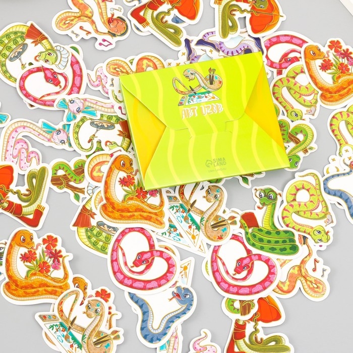 Наклейки для творчества Наклейки для творчества "Мультяшные змейки" тиснение золото набор 48 шт 9х7х0,8 см
